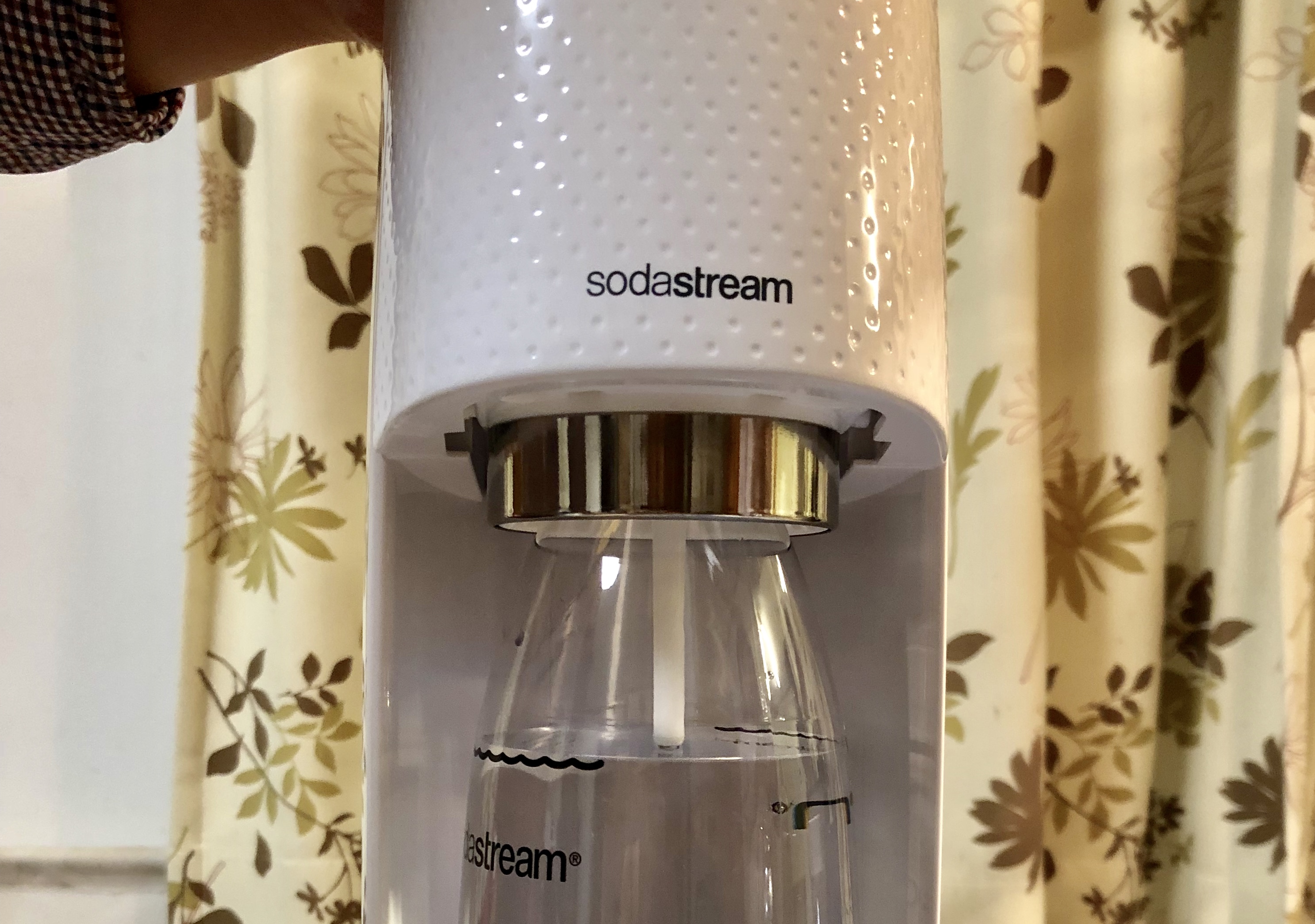 ソーダストリーム（SodaStream）でシュワシュワ生活 | 絵本とWebと…